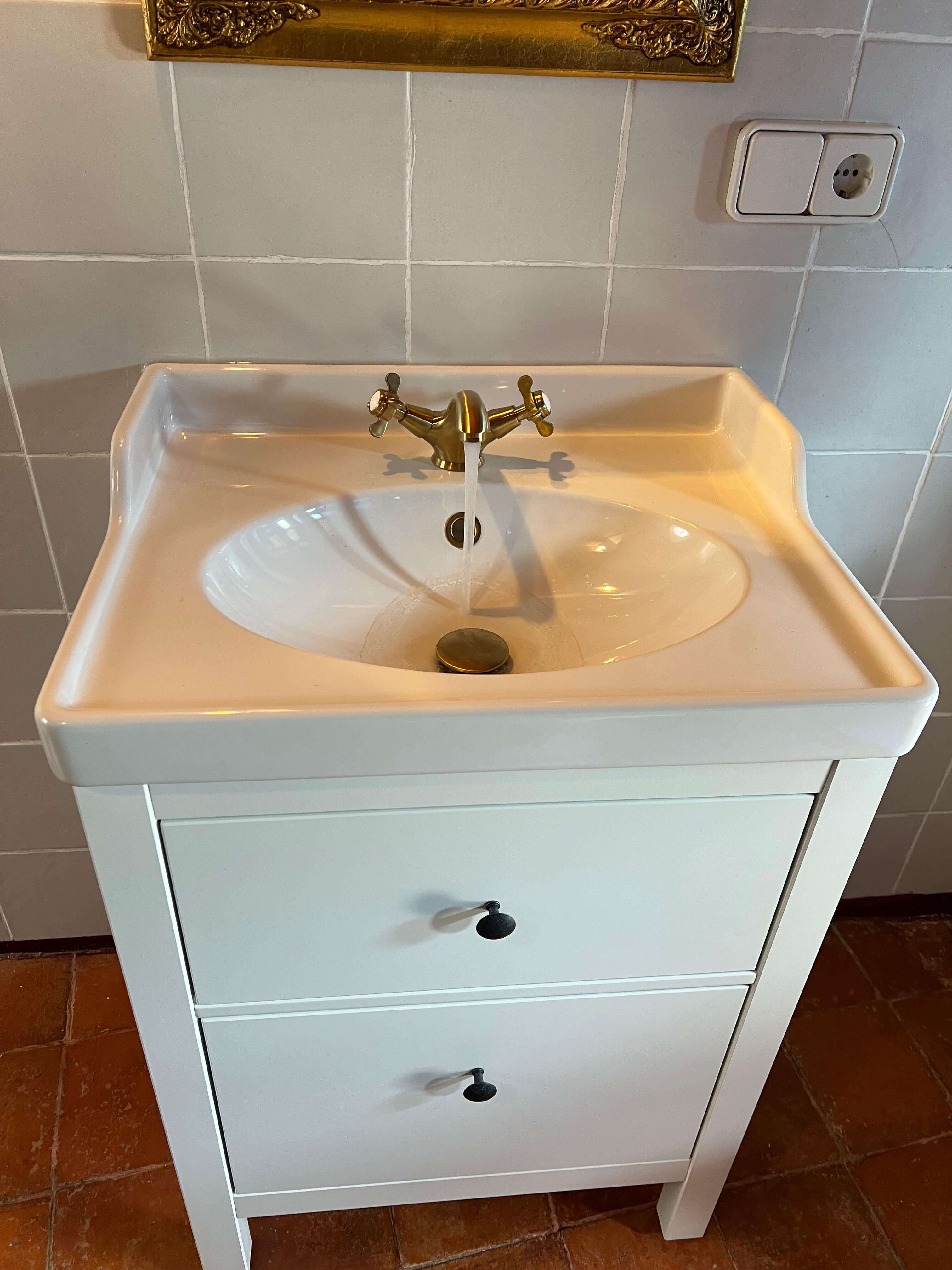Lavabo nuevo instalado